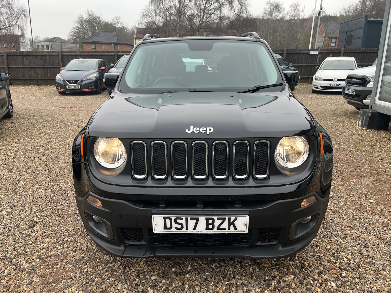 Used Jeep Renegade 2017 for sale - 78072108: Photo 2