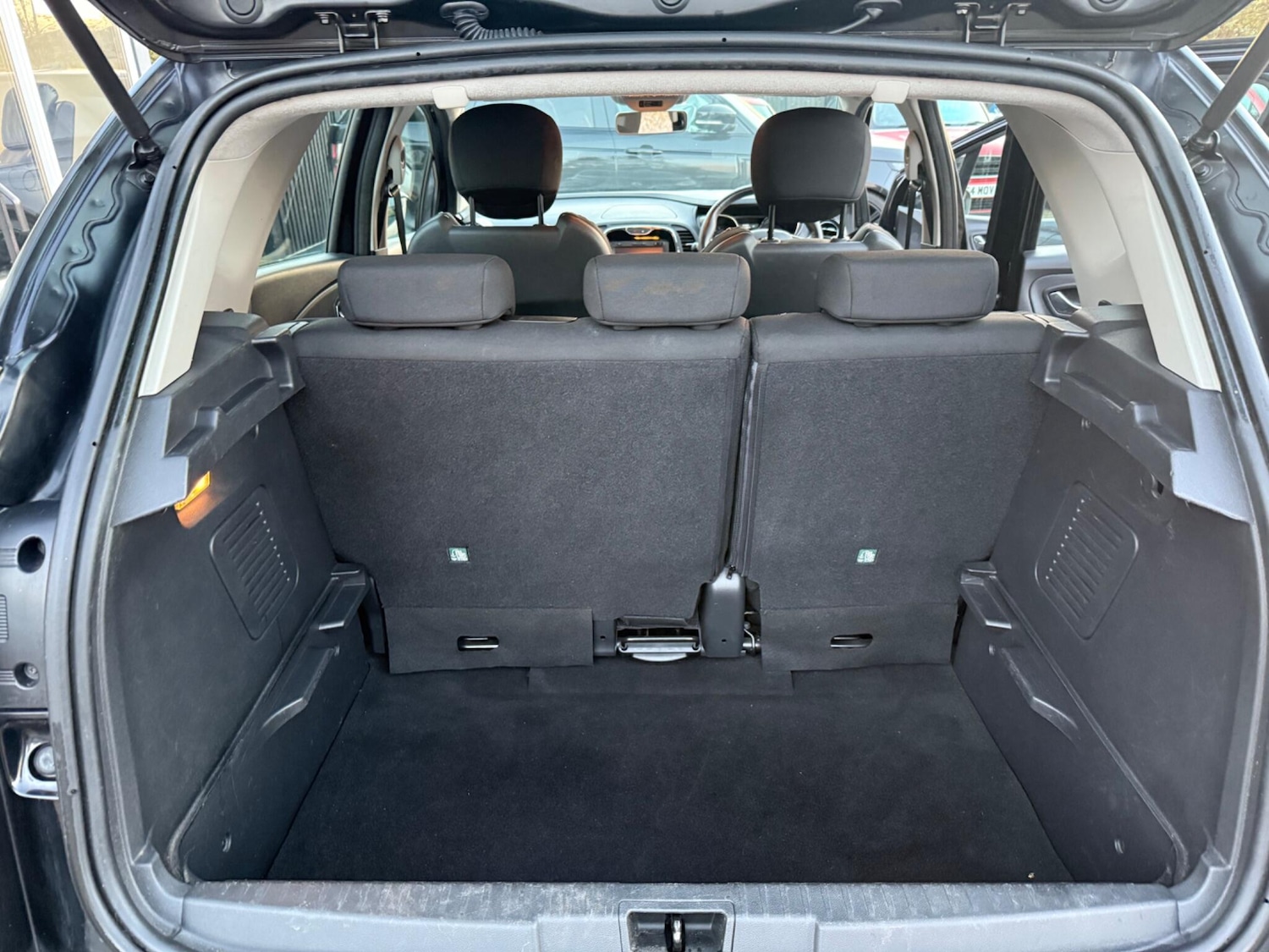 Used Renault Captur 2016 for sale - 76607982: Photo 12