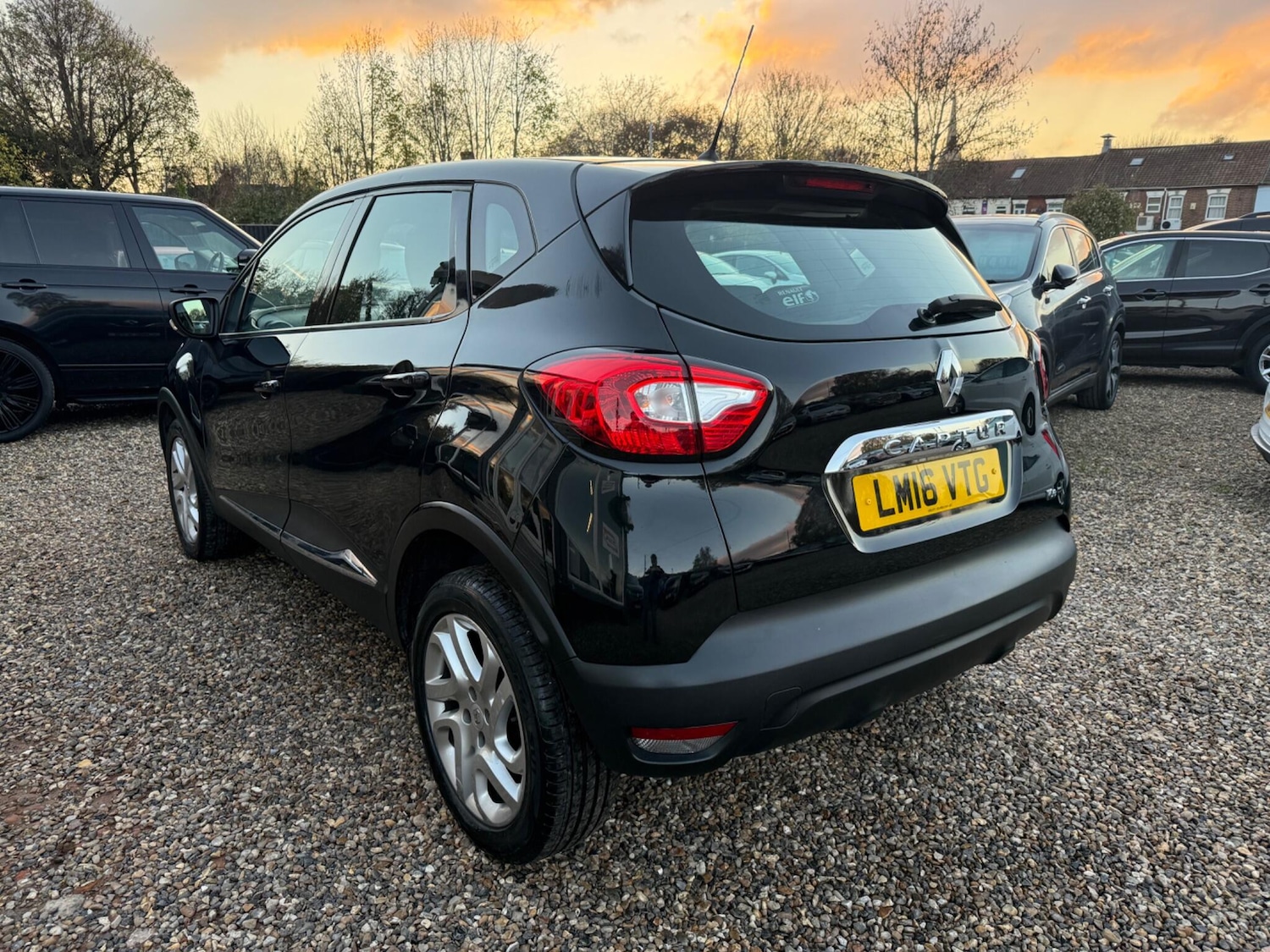 Used Renault Captur 2016 for sale - 76607982: Photo 5