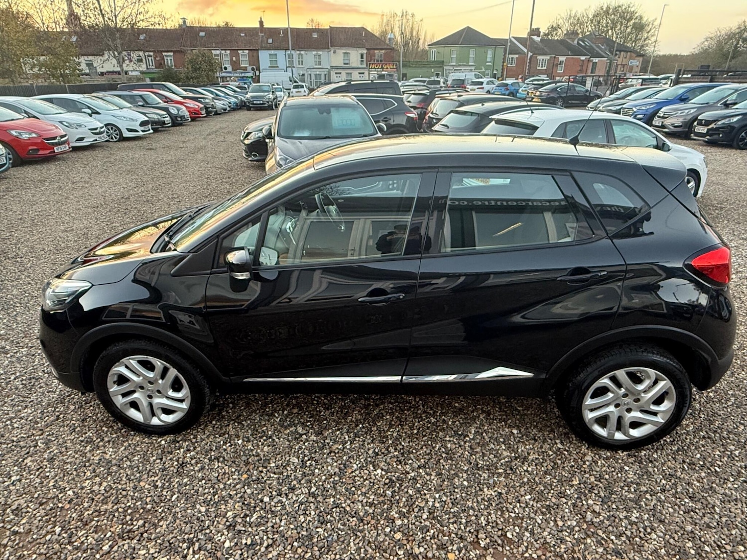 Used Renault Captur 2016 for sale - 76607982: Photo 6