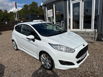 2015 (65) - 1.0T EcoBoost Zetec S Euro 6 (s/s) 3dr