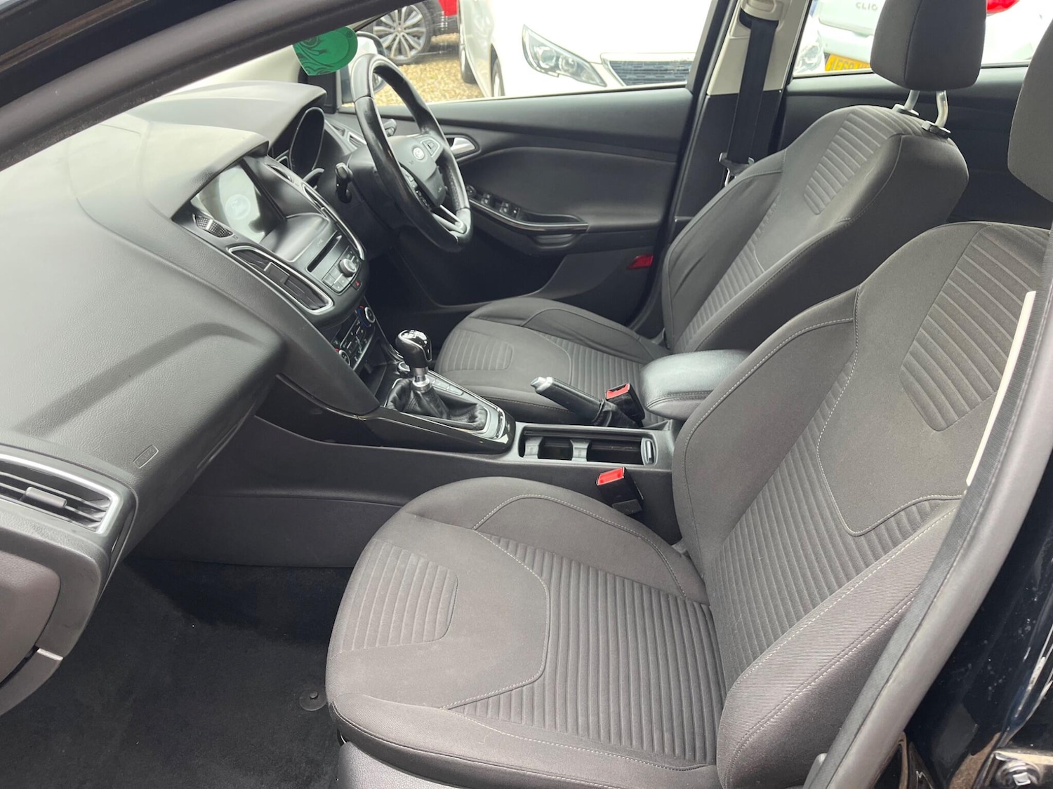 Used Ford Focus 2017 for sale - 77625163: Photo 12