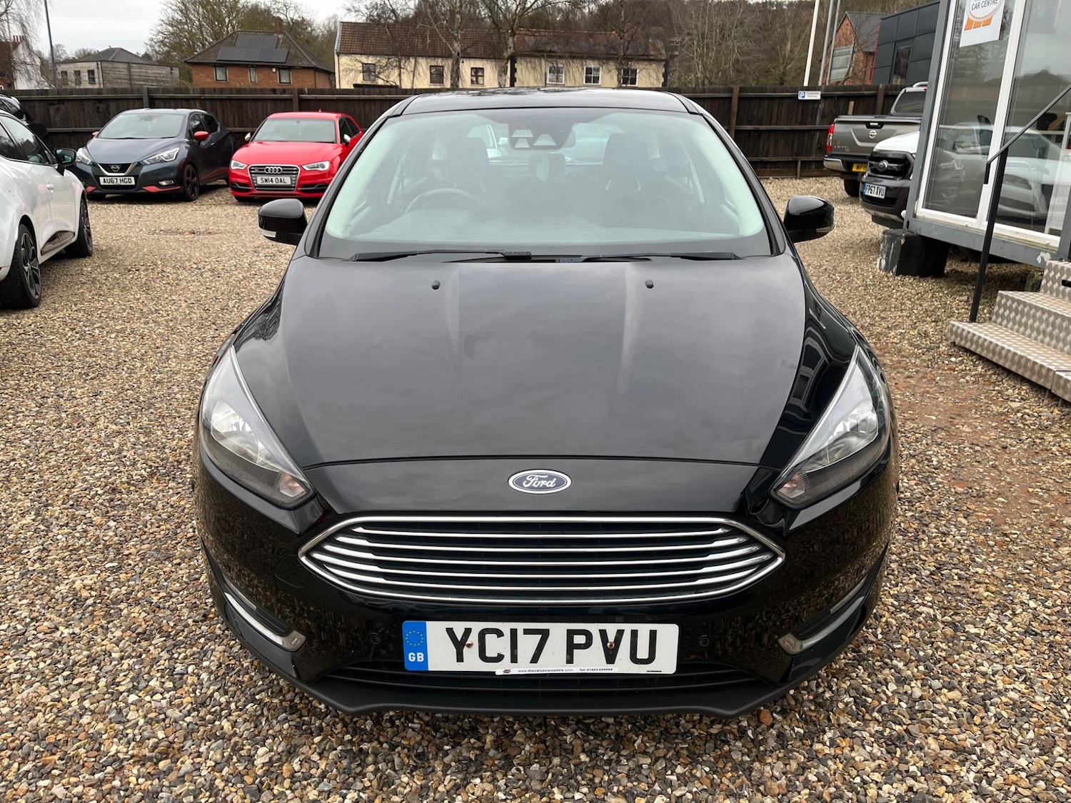 Used Ford Focus 2017 for sale - 77625163: Photo 2