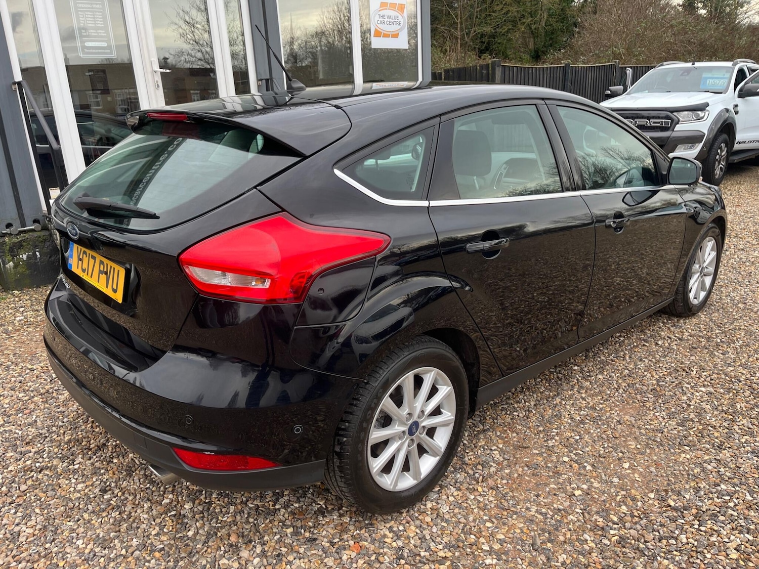 Used Ford Focus 2017 for sale - 77625163: Photo 4