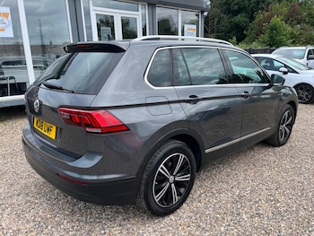Used Volkswagen Tiguan 2018 for sale - 78622915: Photo