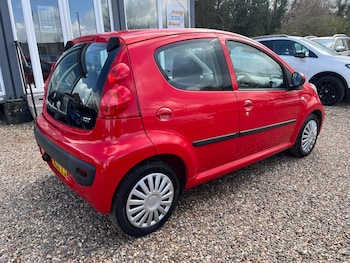 Used Peugeot 107 2011 for sale - 78231565: Photo