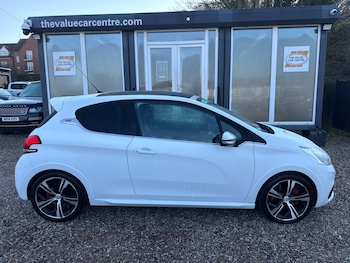 Used Peugeot 208 2018 for sale - 77909314: Photo