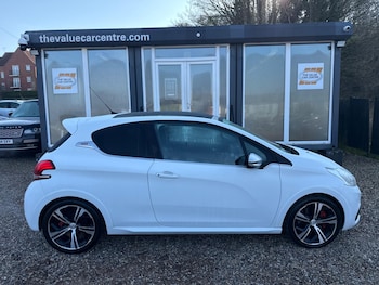 Used Peugeot 208 2018 for sale - 77909314: Photo