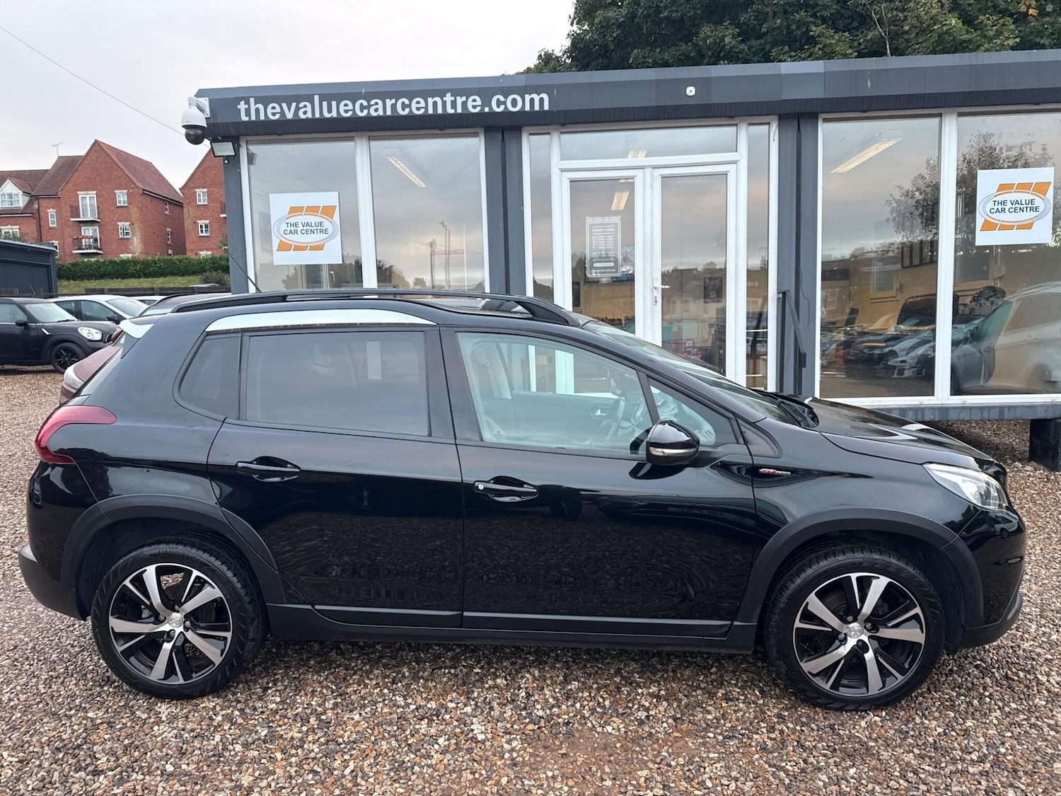Used Peugeot 2008 2019 for sale - 76993935: Photo 2
