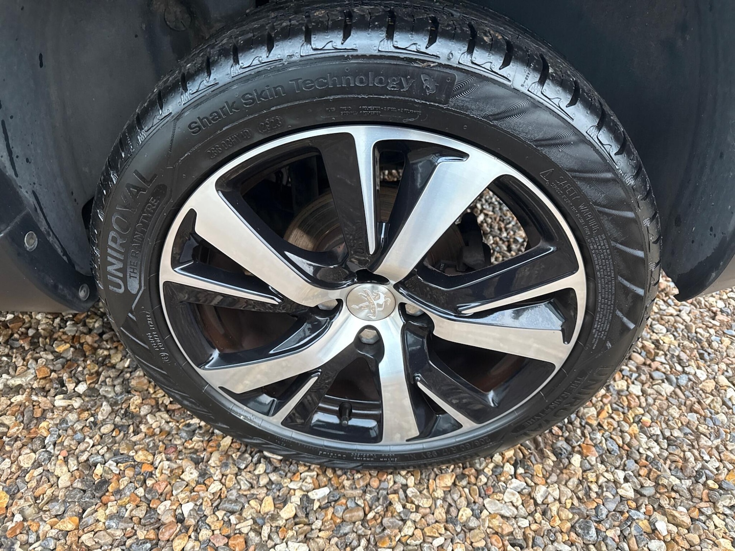 Used Peugeot 2008 2019 for sale - 76993935: Photo 6