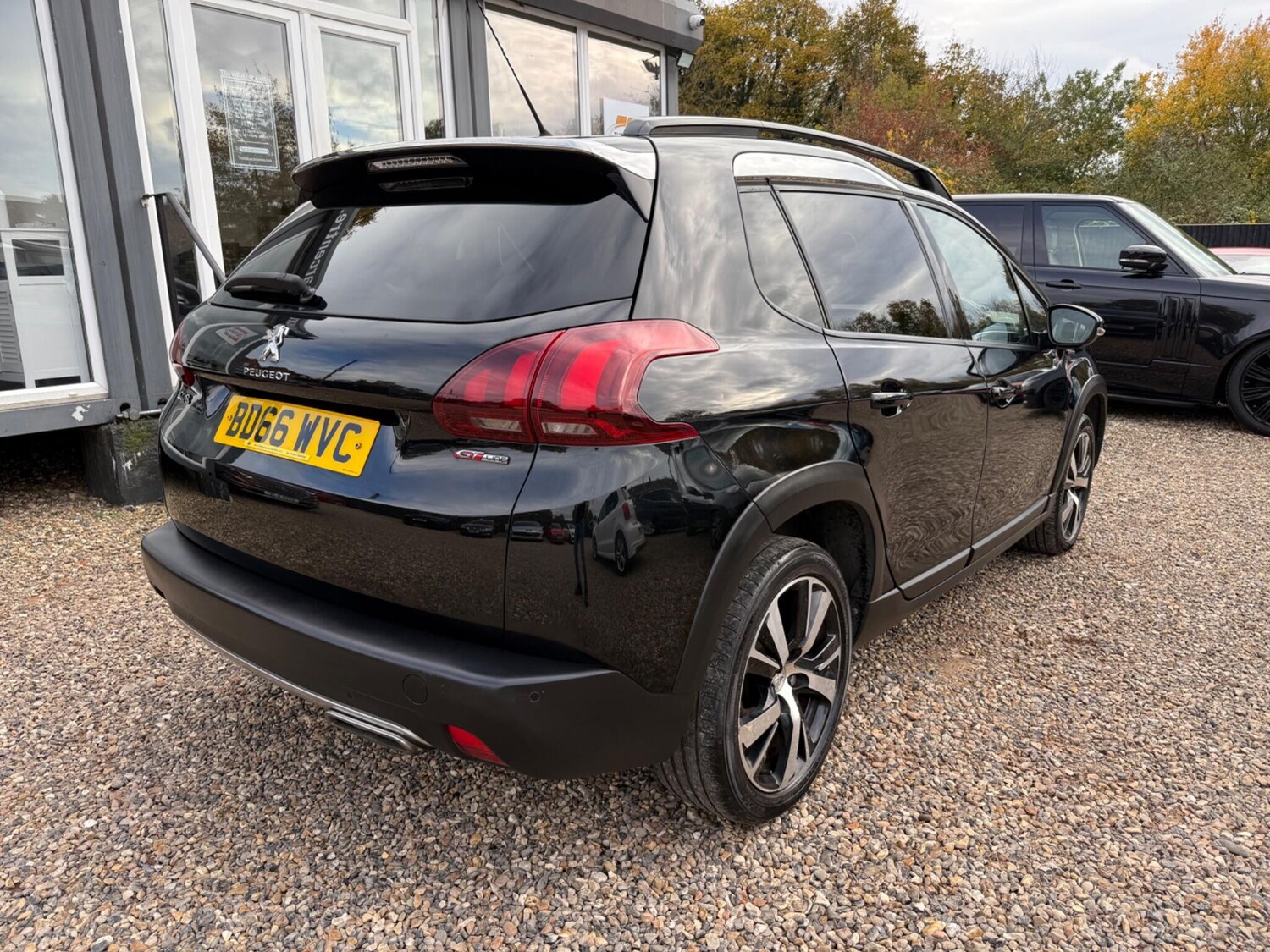 Used Peugeot 2008 2016 for sale - 76378113: Photo 3