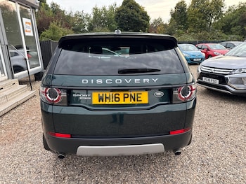 Used Land Rover Discovery Sport 2016 for sale - 76424717: Photo
