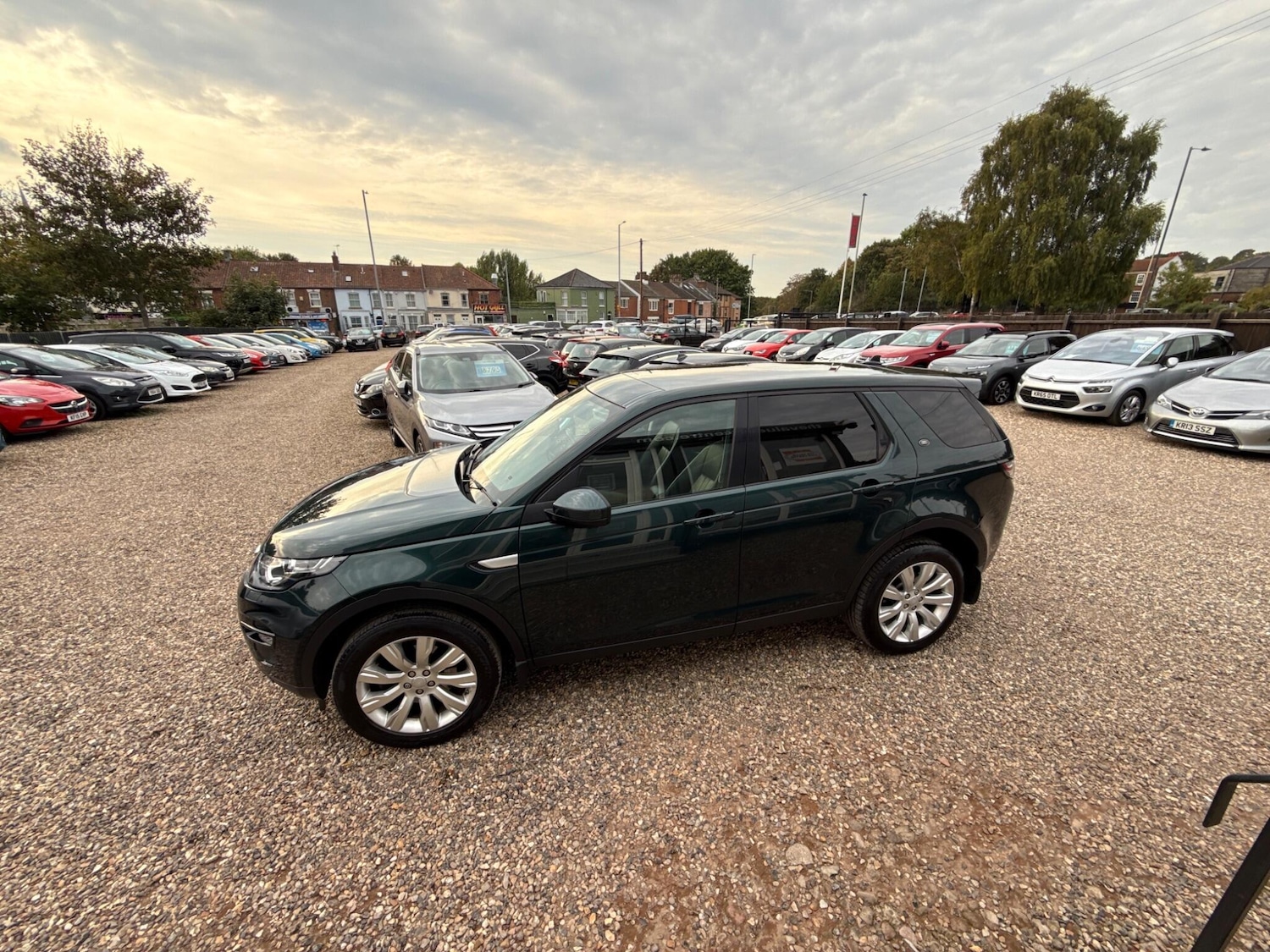 Used Land Rover Discovery Sport 2016 for sale - 76424717: Photo 6