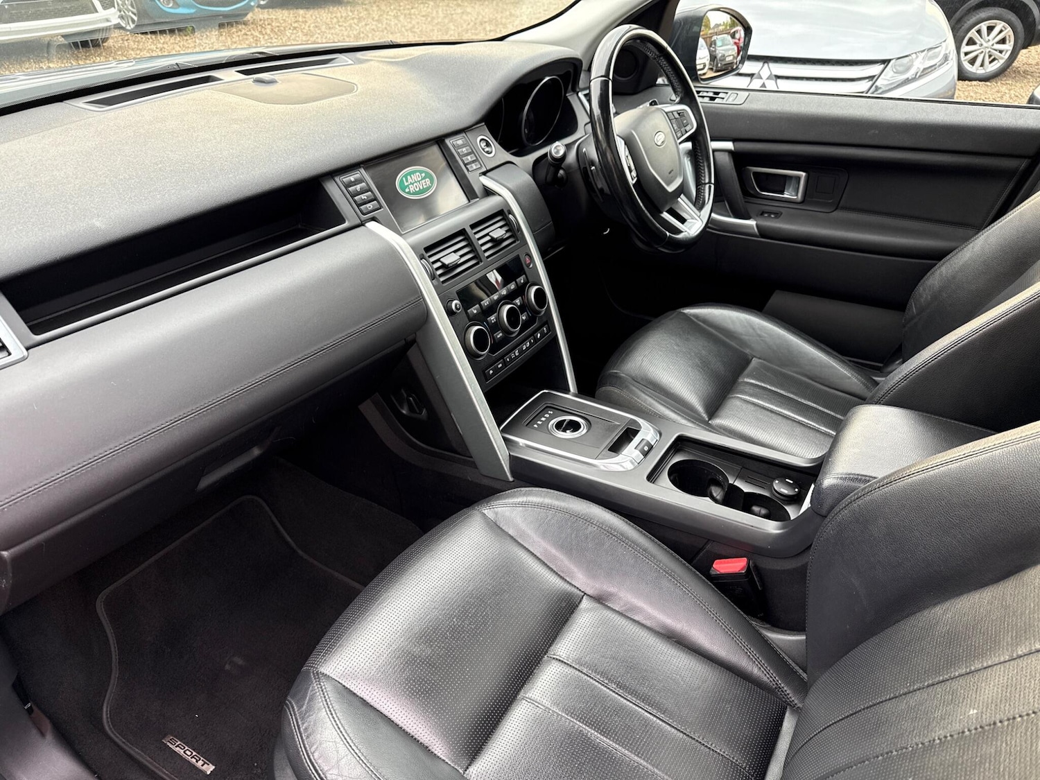 Used Land Rover Discovery Sport 2016 for sale - 76424717: Photo 7