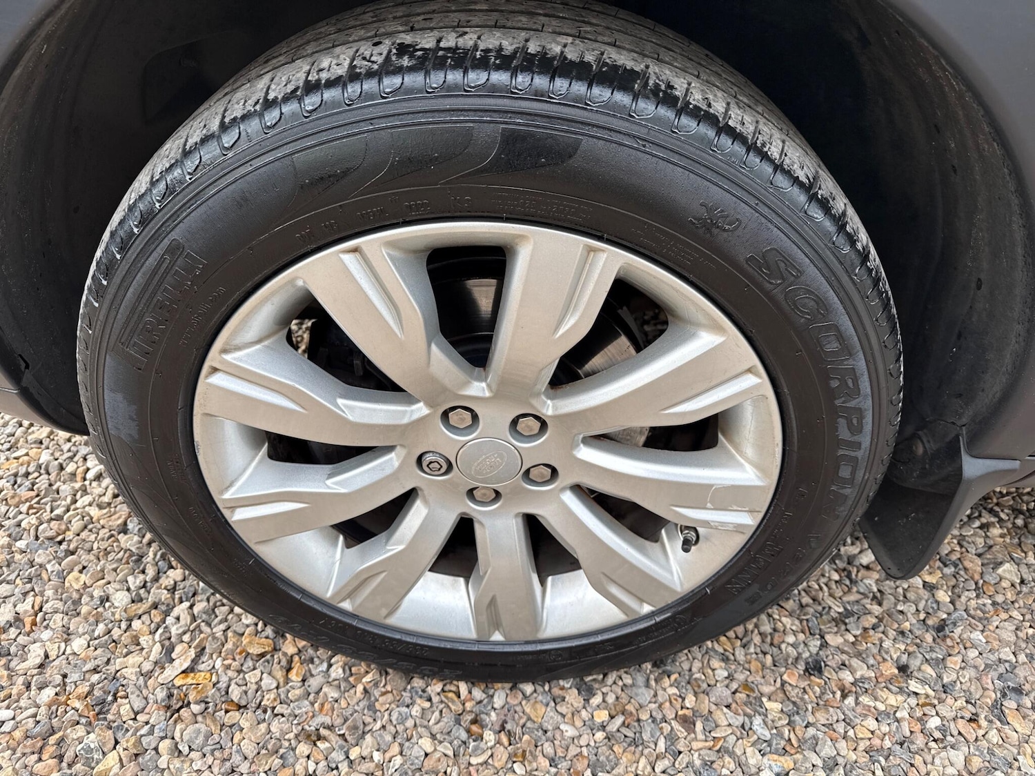 Used Land Rover Discovery Sport 2016 for sale - 76424717: Photo 8