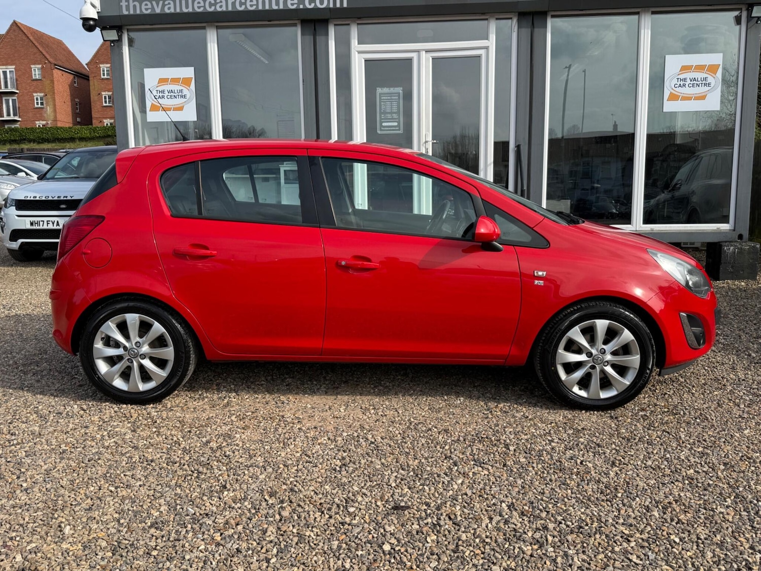 Used Vauxhall Corsa 2014 for sale - 77993716: Photo 2