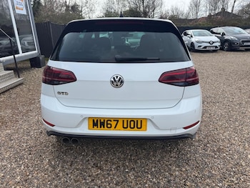 Used Volkswagen Golf 2017 for sale - 78007008: Photo