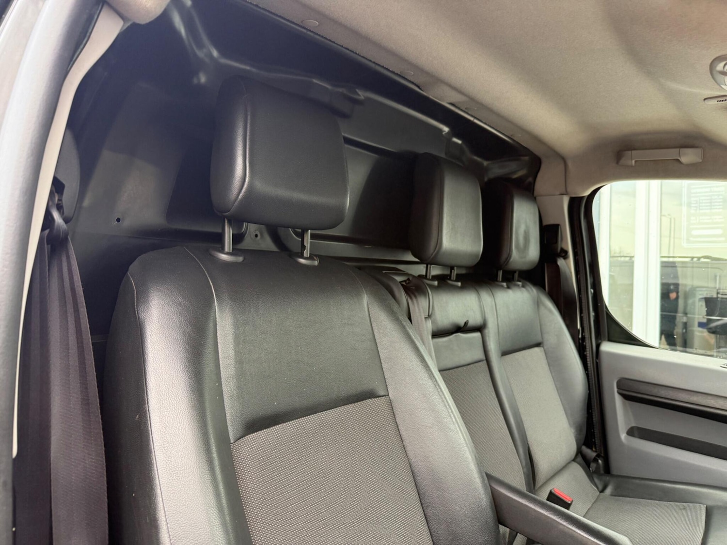 Used Vauxhall Vivaro 2019 for sale - 76996187: Photo 10