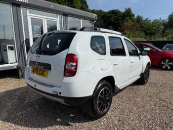 Used Dacia Duster 2016 for sale - 74958305: Photo