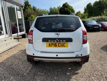 Used Dacia Duster 2016 for sale - 74958305: Photo