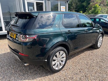 Used Land Rover Discovery Sport 2016 for sale - 78516828: Photo