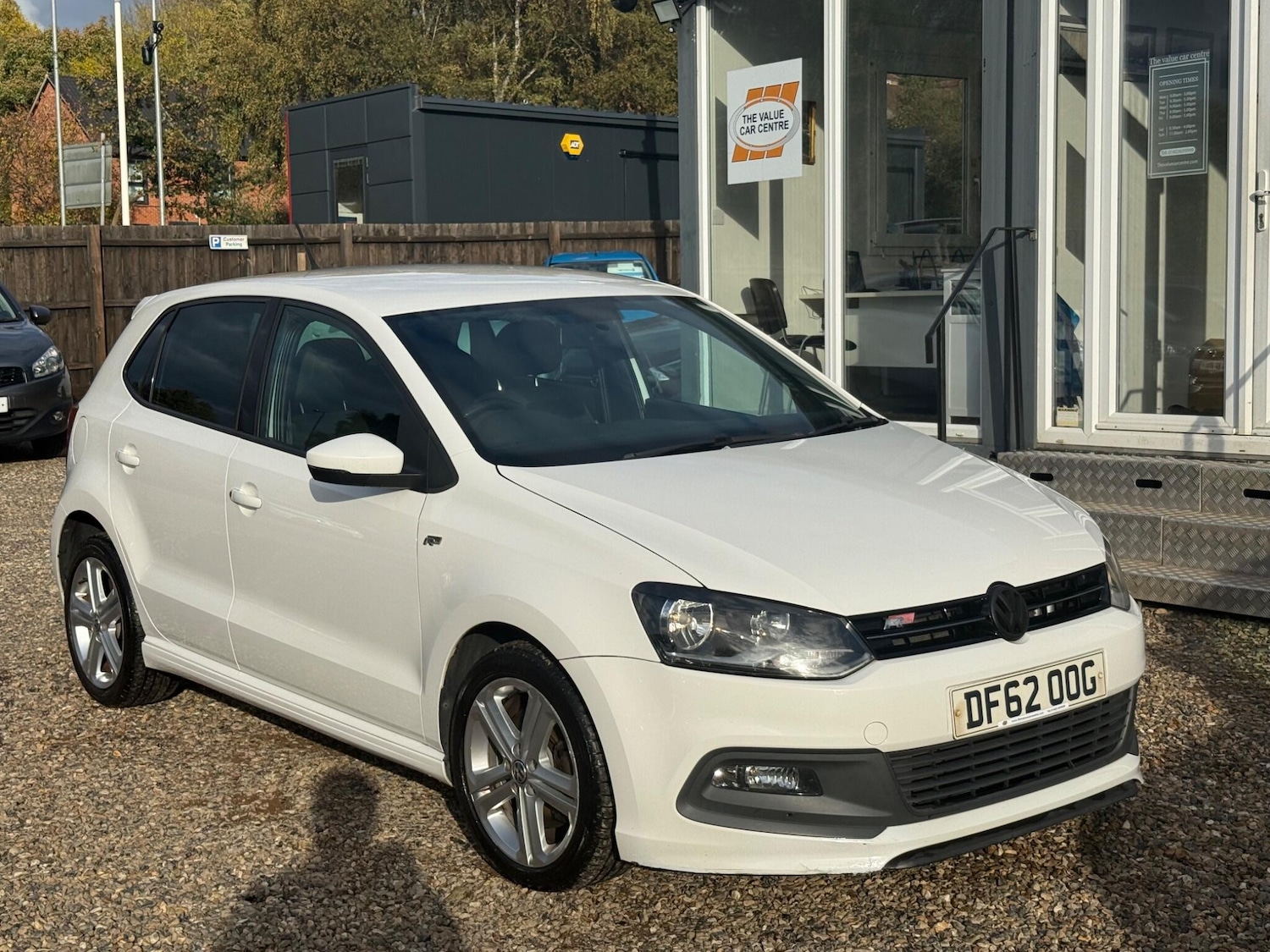 Used Volkswagen Polo 2013 for sale - 76251204: Photo 1
