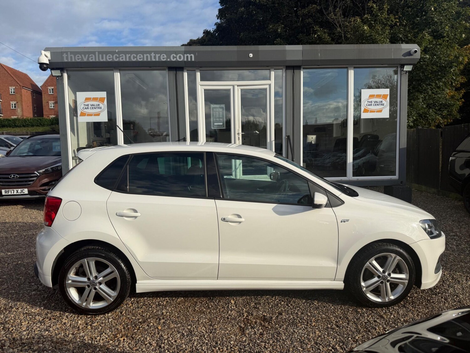 Used Volkswagen Polo 2013 for sale - 76251204: Photo 2