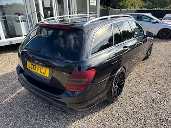 Used Mercedes-Benz C-Class 2013 for sale - 76085242: Photo