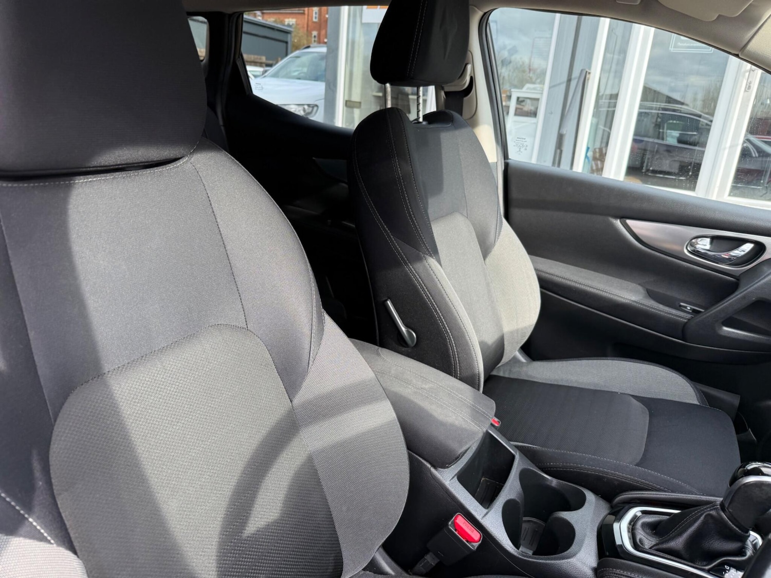 Used Nissan Qashqai 2017 for sale - 77575014: Photo 10