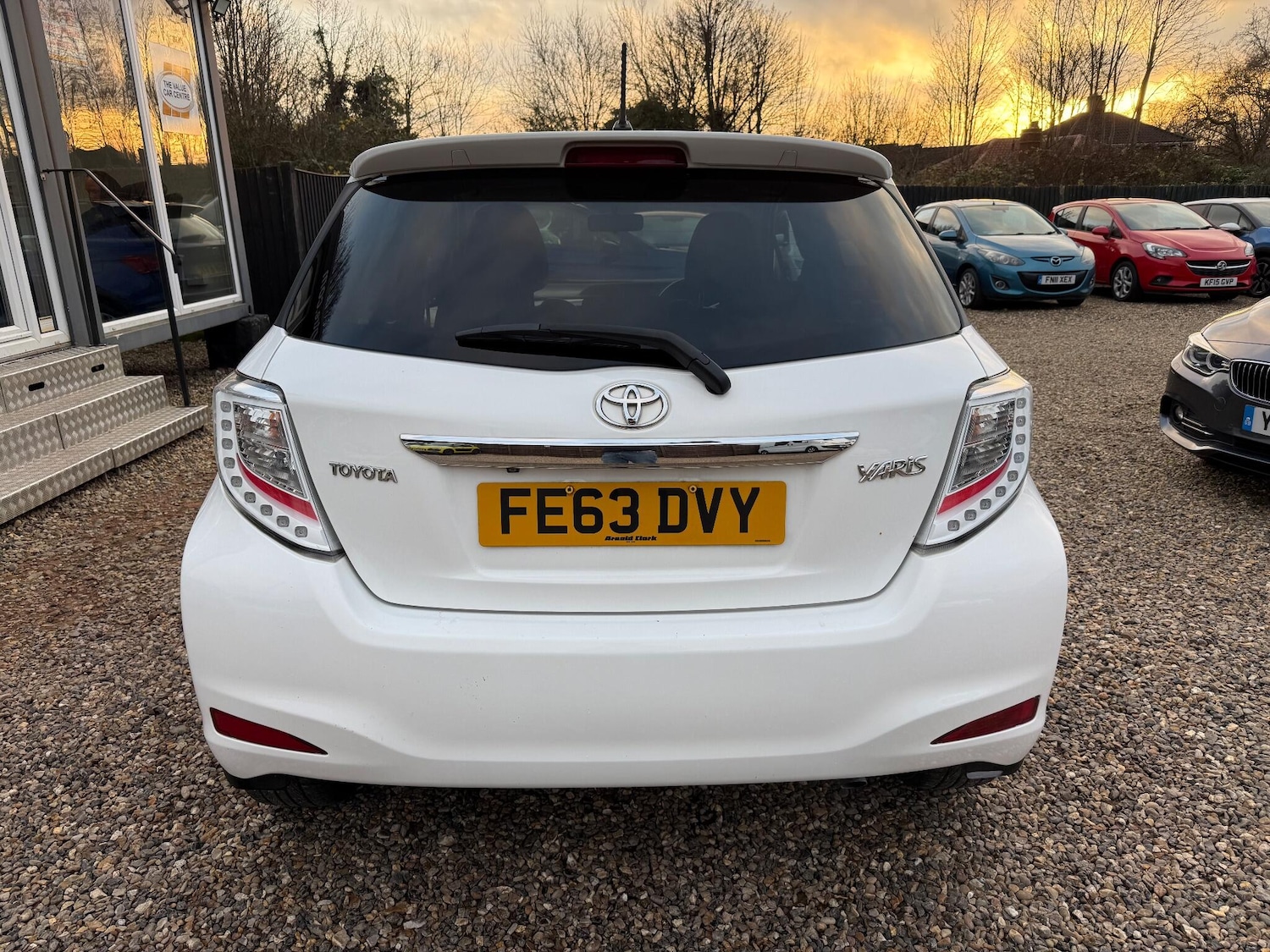 Used Toyota Yaris 2013 for sale - 76913966: Photo 3