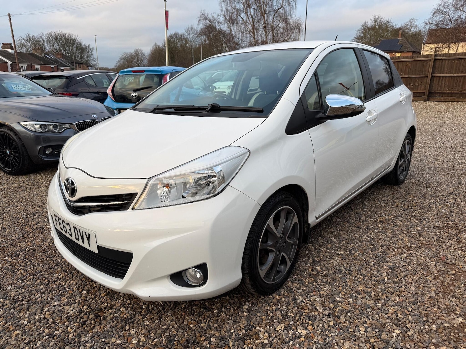 Used Toyota Yaris 2013 for sale - 76913966: Photo 5