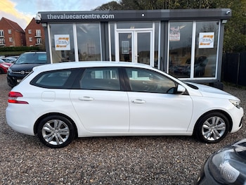Used Peugeot 308 SW 2018 for sale - 76550881: Photo