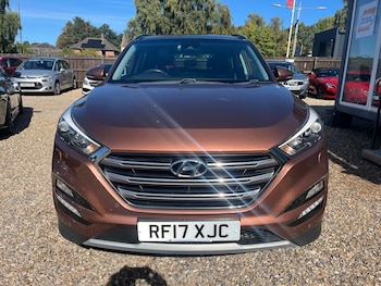 Used Hyundai TUCSON 2017 for sale - 76032232: Photo 2