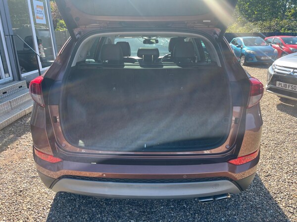 Used Hyundai TUCSON 2017 for sale - 76032232: Photo 6