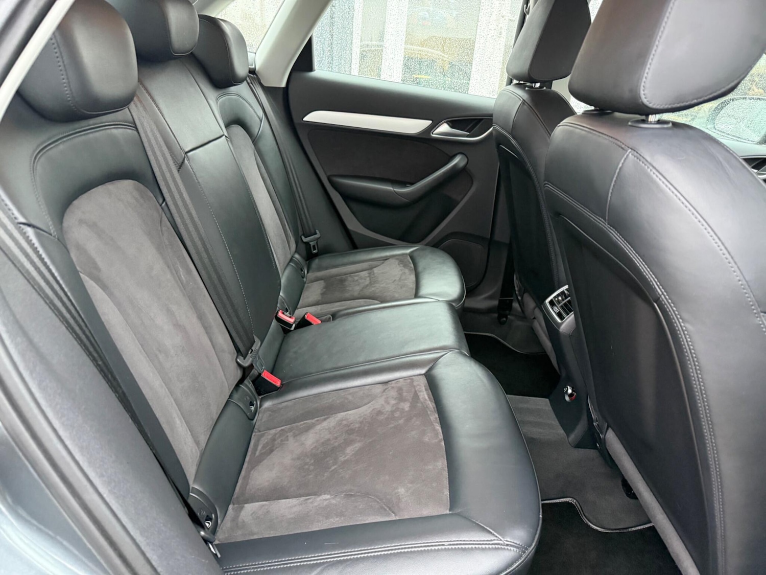 Used Audi Q3 2017 for sale - 77395923: Photo 11