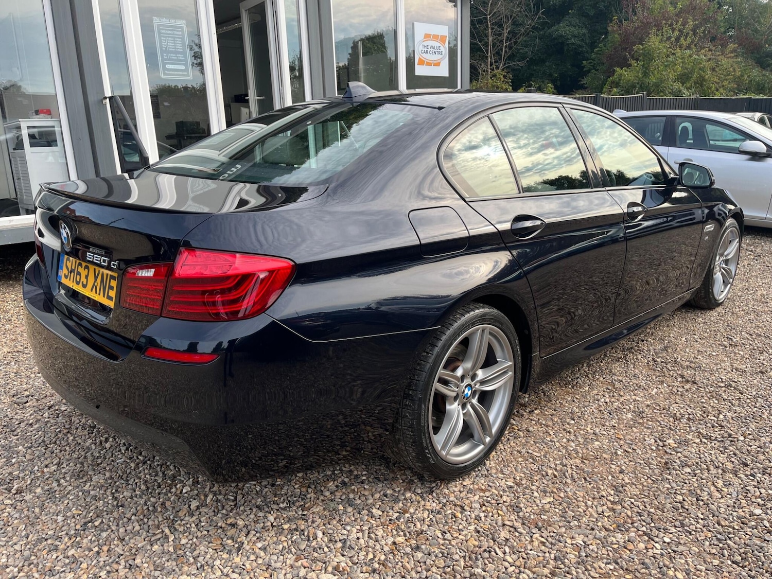 Used BMW 5 Series 2013 for sale - 76094539: Photo 4