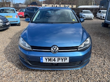 Used Volkswagen Golf 2014 for sale - 77978007: Photo
