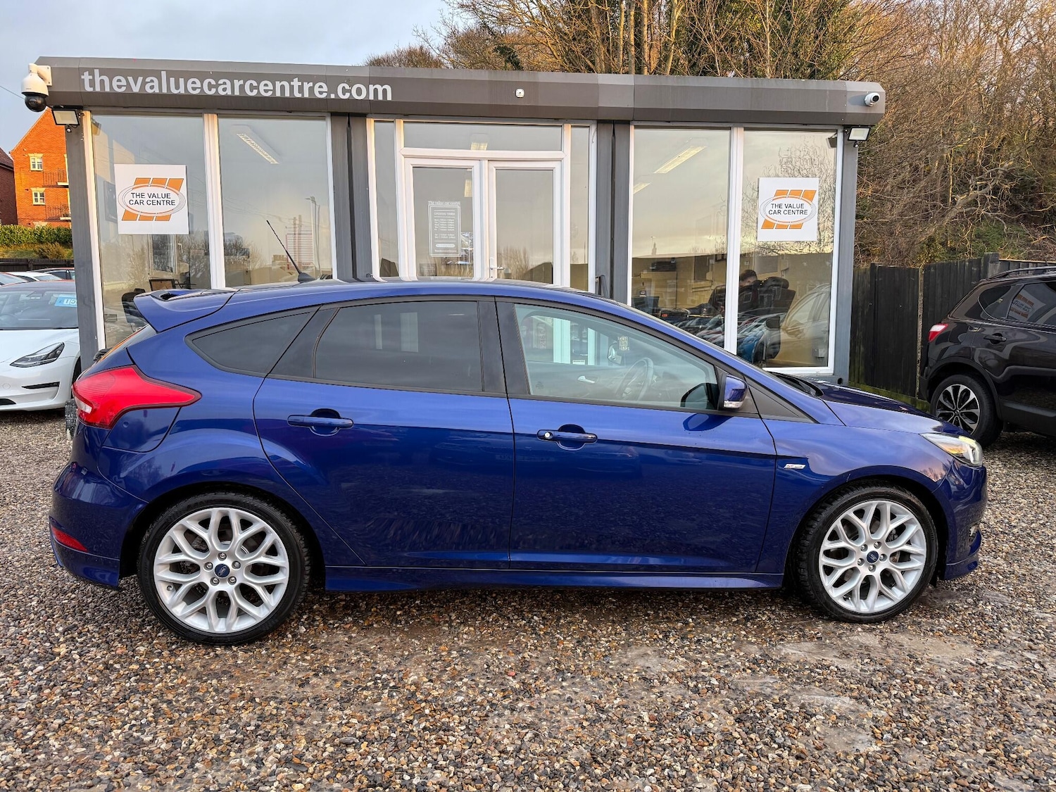 Used Ford Focus 2017 for sale - 77091802: Photo 2