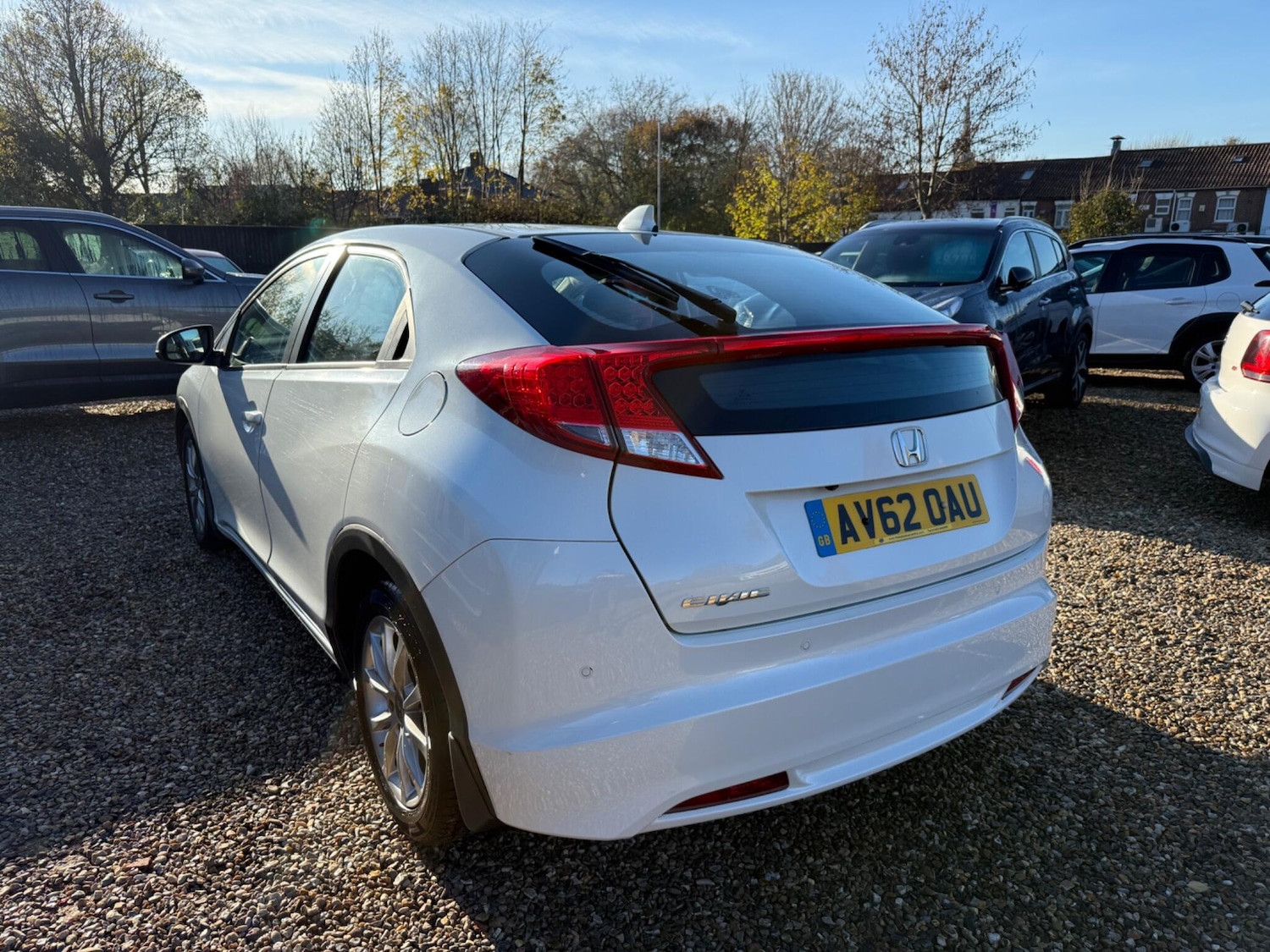 Used Honda Civic 2012 for sale - 76620525: Photo 4