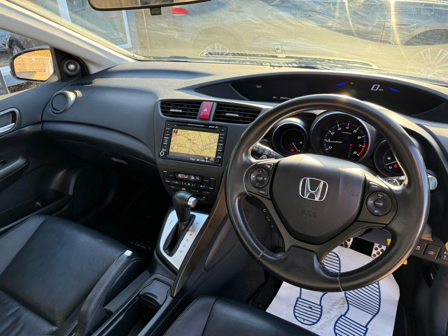 Used Honda Civic 2012 for sale - 76620525: Photo 8