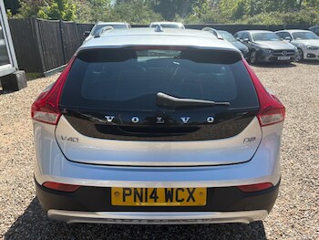 Used Volvo V40 Cross Country 2014 for sale - 78100054: Photo