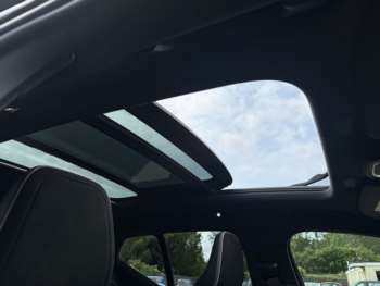 Used Volvo XC40 2021 for sale - 74854606: Photo