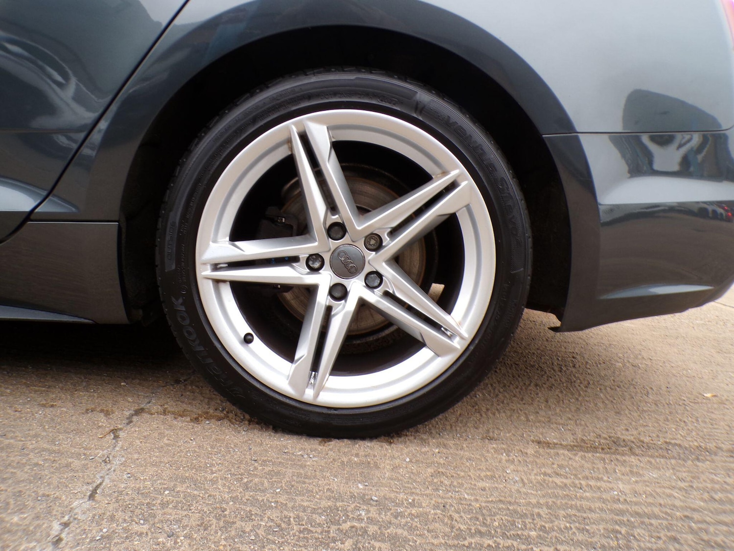 Used Audi A5 2018 for sale - 76380632: Photo 9