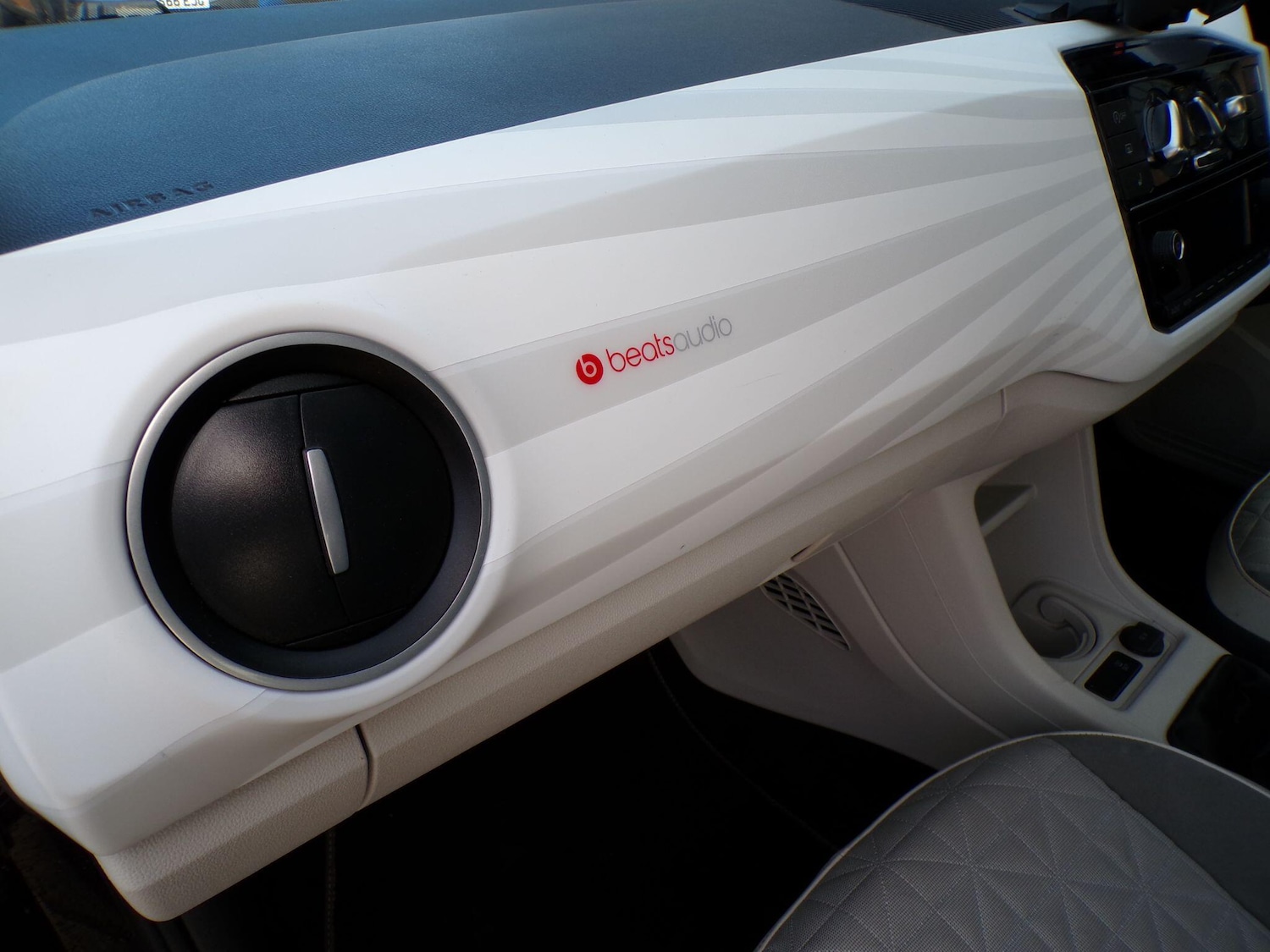 Used Volkswagen up! 2019 for sale - 77754107: Photo 17