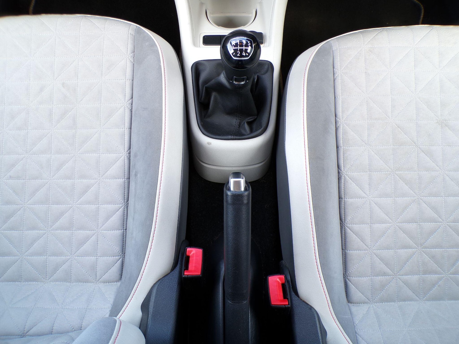 Used Volkswagen up! 2019 for sale - 77754107: Photo 23