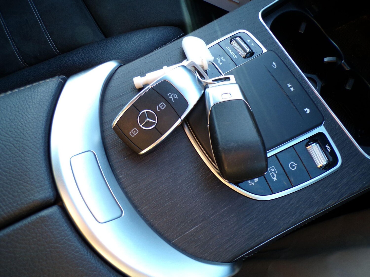 Used Mercedes-Benz GLC 2020 for sale - 76381126: Photo 23