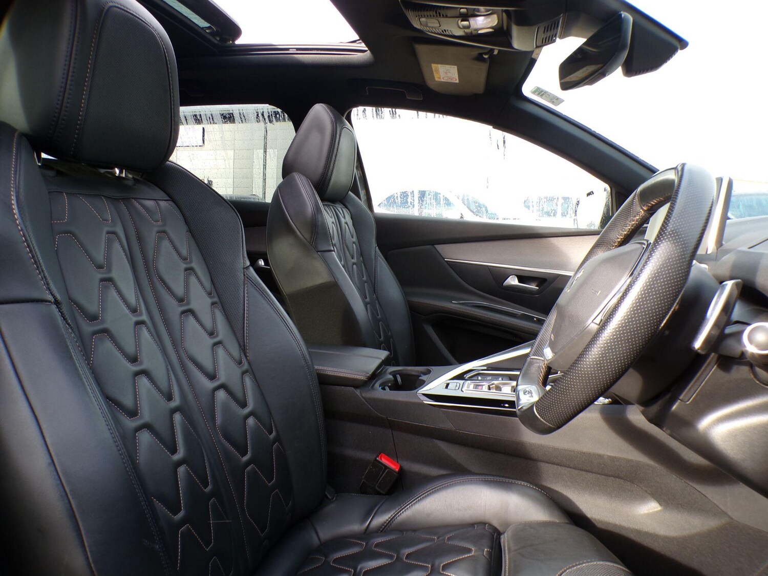 Used Peugeot 3008 2020 for sale - 76060515: Photo 12