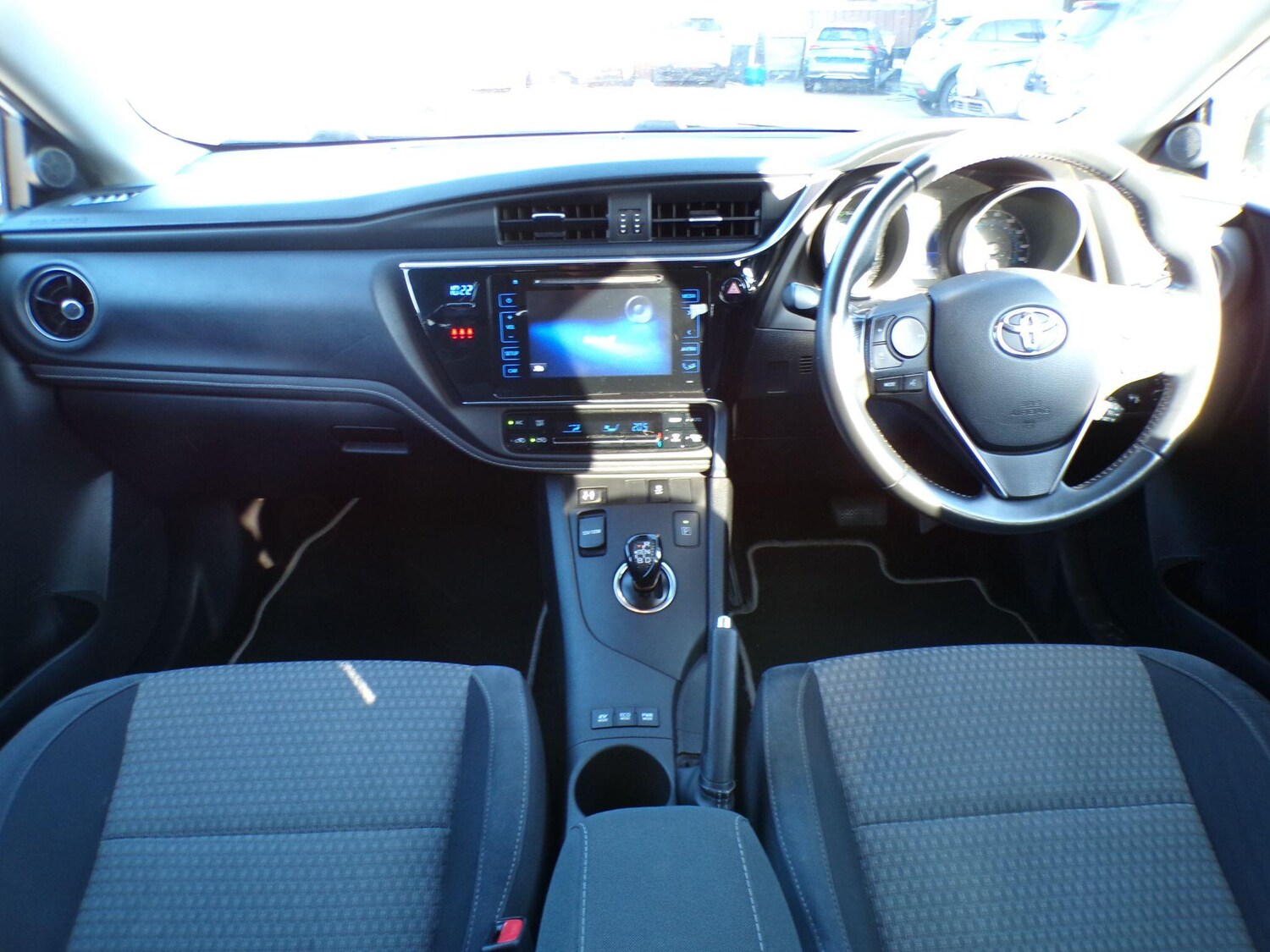 Used Toyota Auris 2018 for sale - 76398657: Photo 15