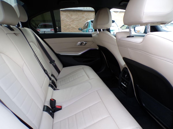 Used BMW 3 Series 2021 for sale - 76137950: Photo 13
