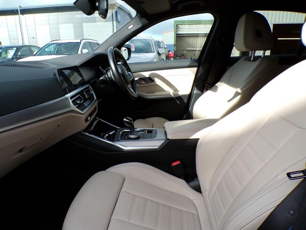 Used BMW 3 Series 2021 for sale - 76137950: Photo 14